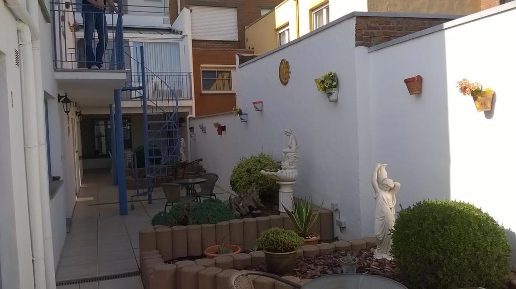 Kokodor Acomodação com café da manhã De Haan Exterior foto